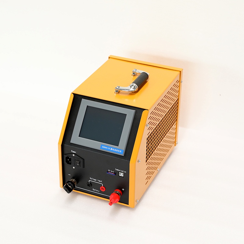 蓄電池智能活化儀儀器側面