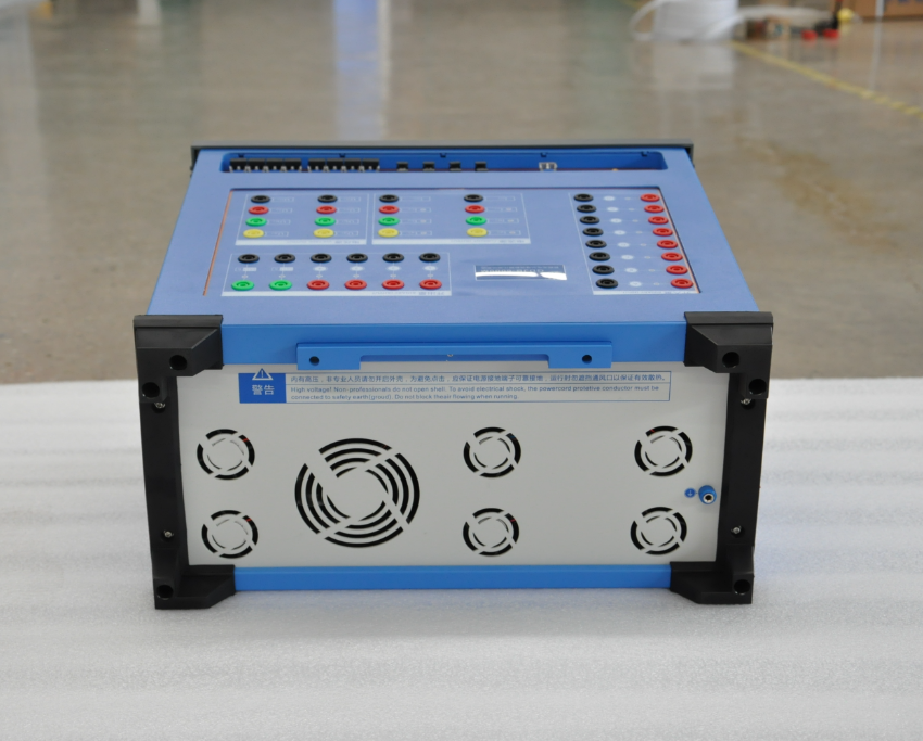 智能變電站繼保數(shù)模化測試系統(tǒng)實物圖